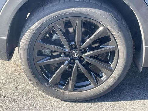 Used 2023 MAZDA CX-9 Carbon Edition image 13