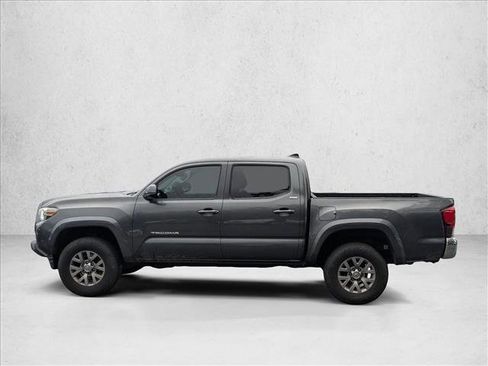 Used 2019 Toyota Tacoma SR5 image 9