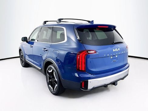 Certified 2024 Kia Telluride S AWD/4WD image 7