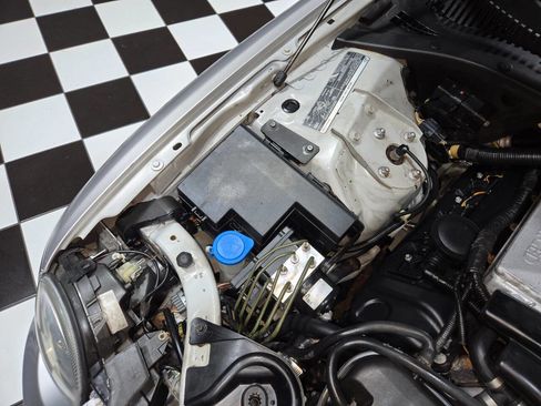 Used 2005 Jaguar S-TYPE R image 47