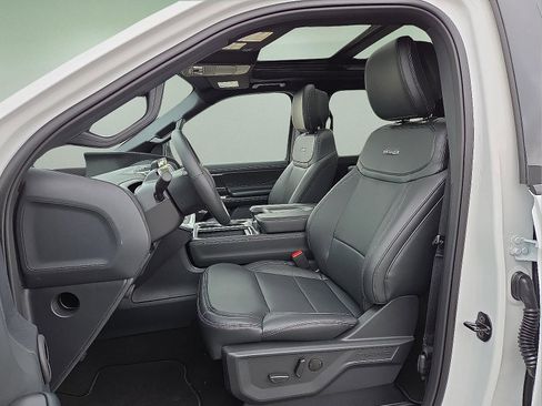 New 2026 Ford Expedition Platinum w/ Stealth Performance Package image 15