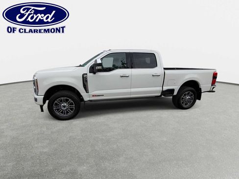 Used 2024 Ford F350 Limited w/ FX4 Off-Road Package AWD/4WD image 4