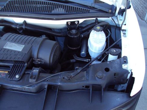 Used 2012 Chevrolet Express 1500 AWD image 26