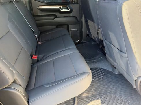 Used 2023 Chevrolet Silverado 1500 RST w/ Z71 Off-Road Package image 30