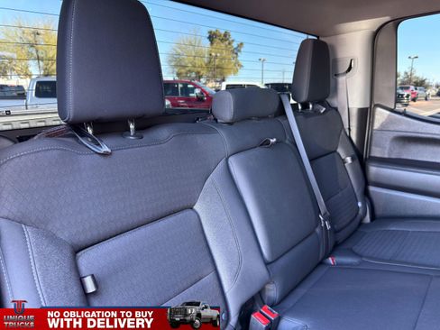 Used 2020 GMC Sierra 1500 Elevation w/ Elevation Value Package image 27