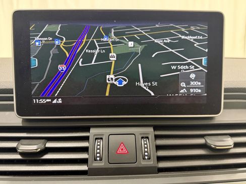 Used 2018 Audi Q5 2.0T Premium Plus w/ Premium Plus Package image 14