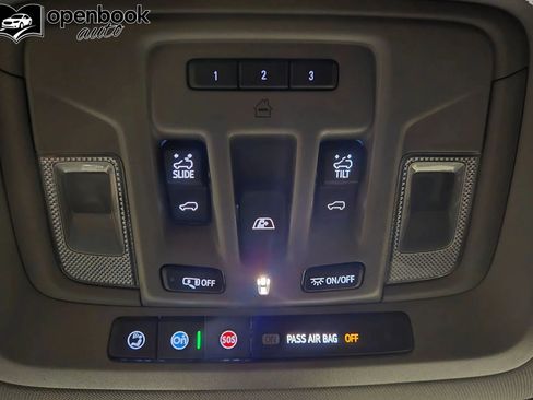 Used 2019 GMC Sierra 1500 Denali w/ Denali Ultimate Package AWD/4WD image 16