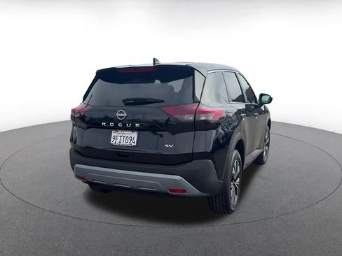 Used 2023 Nissan Rogue SV image 14