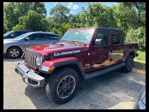 Used 2022 Jeep Gladiator Overland w/ Popular Equipment Package AWD/4WD image 2