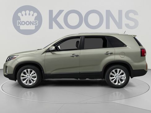 Used 2014 Kia Sorento EX w/ EX V6 Touring Package AWD/4WD image 4