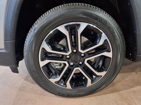 Used 2022 Jeep Compass Limited w/ Sun and Sound Group image 9