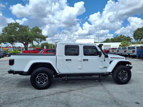 Used 2022 Jeep Gladiator Mojave w/ LED Lighting Group AWD/4WD image 8