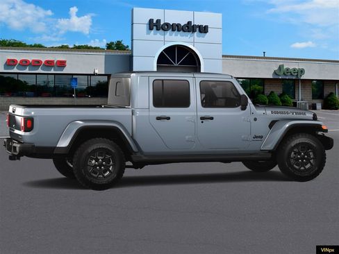 New 2025 Jeep Gladiator High Tide image 15