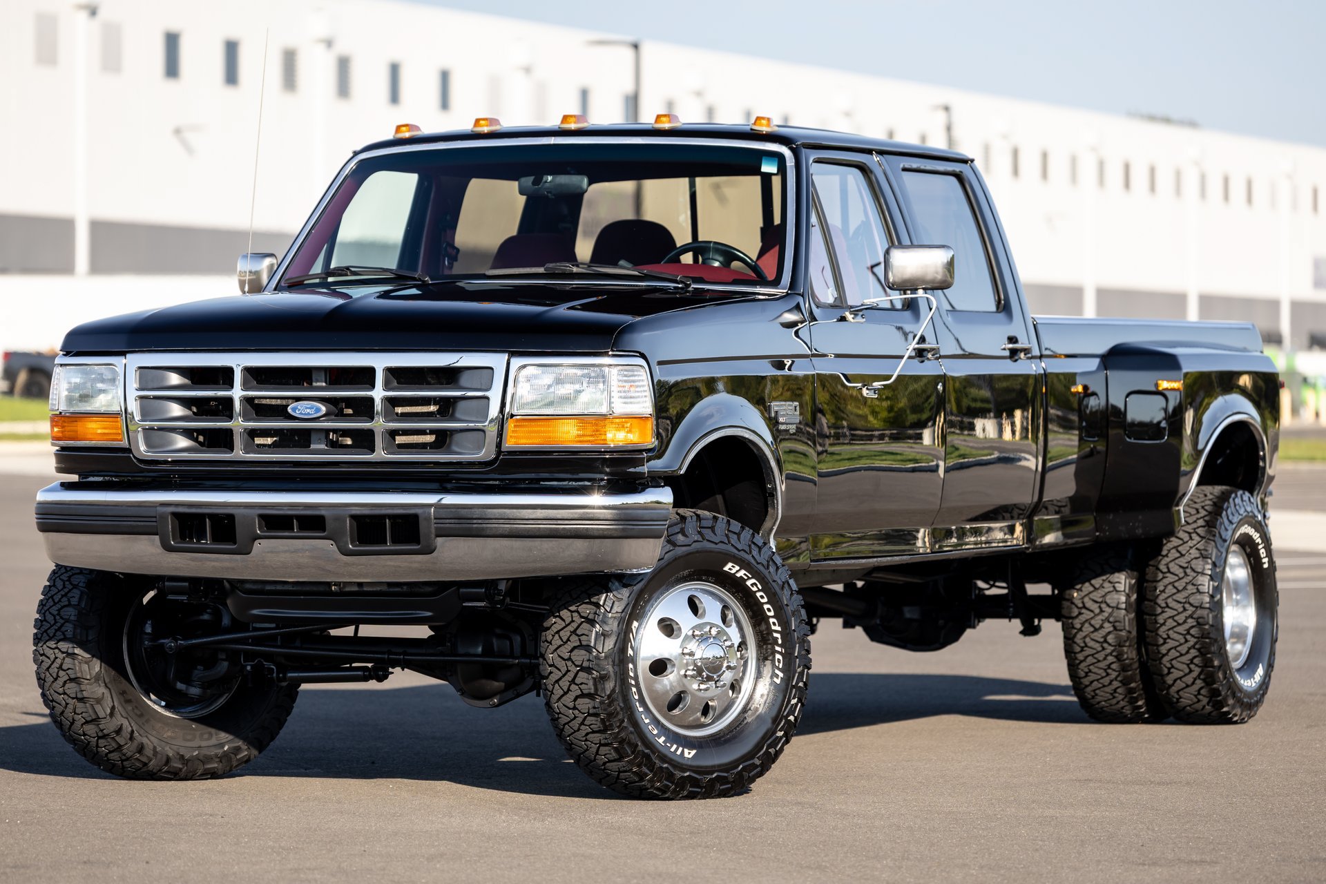 Used 1997 Ford F350 4x4 Crew Cab image 1