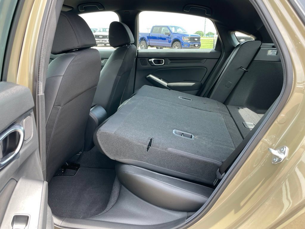 Used 2025 Honda Civic Sport image 41