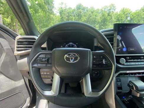Used 2026 Toyota Tundra Limited AWD/4WD image 26