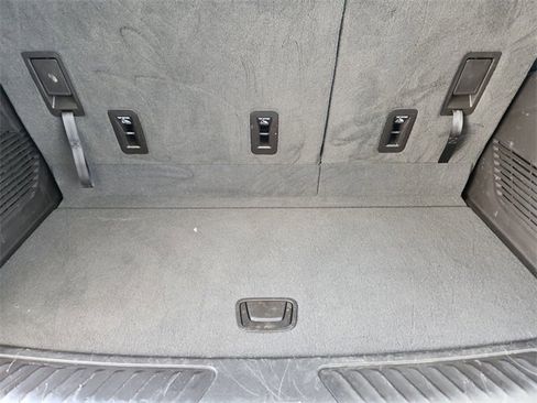 Used 2021 Chevrolet Tahoe LT image 27