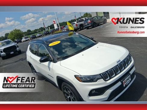 Used 2025 Jeep Compass Limited AWD/4WD image 1