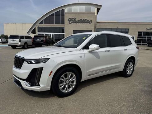 Used 2024 Cadillac XT6 Luxury AWD/4WD image 1