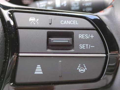 Used 2024 Honda HR-V Sport image 29