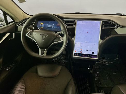 Used 2016 Tesla Model S 70D image 20