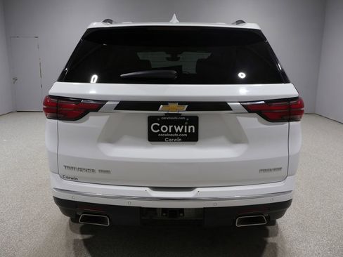 Used 2023 Chevrolet Traverse Premier w/ LPO, Floor Liner Package AWD/4WD image 8