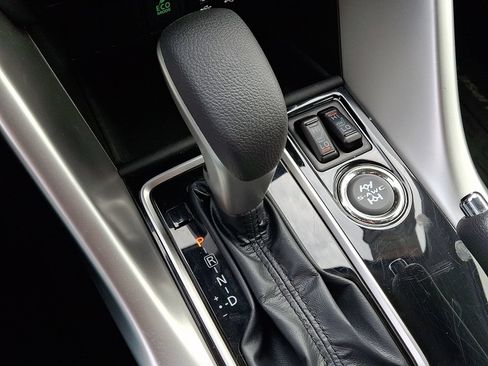 Used 2024 Mitsubishi Eclipse Cross AWD image 14