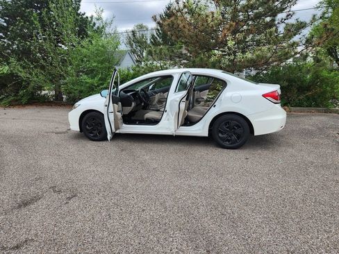 Used 2014 Honda Civic LX image 25