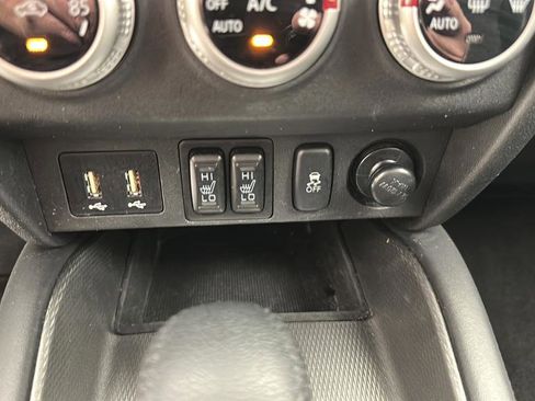 Used 2025 Mitsubishi Outlander Sport SE AWD/4WD image 22