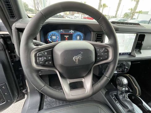 New 2025 Ford Bronco Badlands image 18