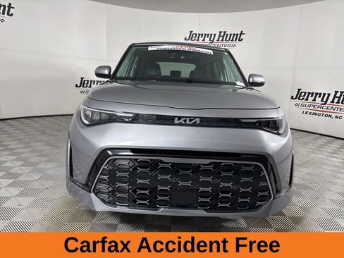 Used 2025 Kia Soul GT-Line w/ GT-Line Technology Package image 3