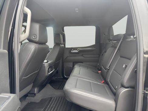 Used 2024 Chevrolet Silverado 1500 LTZ image 9