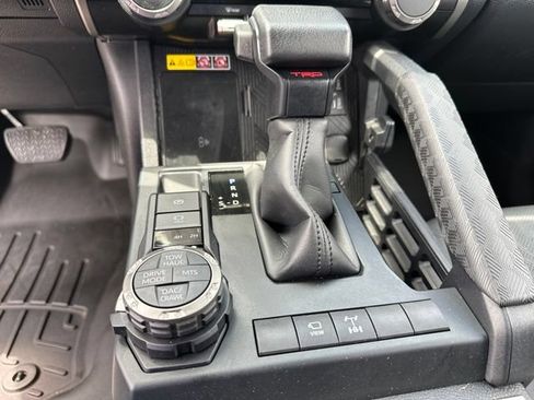 Used 2025 Toyota 4Runner TRD Sport Premium AWD/4WD image 22