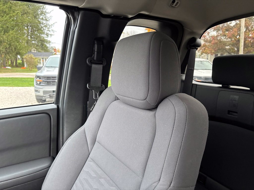 Used 2022 Nissan Frontier S w/ Technology Package AWD/4WD image 29