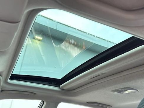 Used 2014 Subaru Impreza WRX Premium image 17