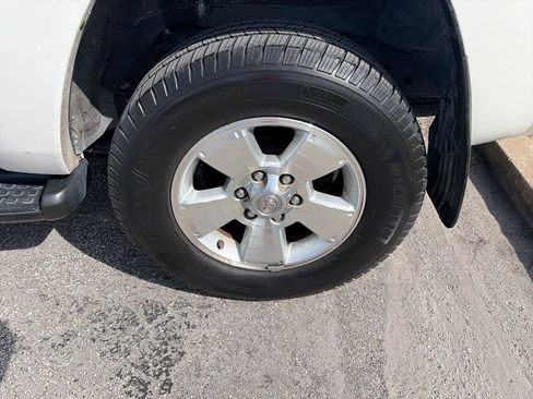 Used 2005 Toyota 4Runner SR5 RWD image 13