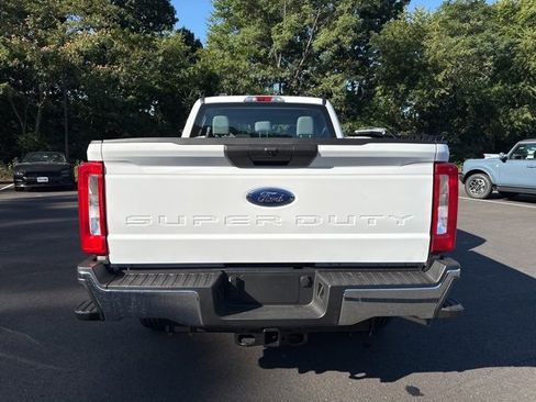 New 2026 Ford F350 XL w/ XL Chrome Package image 4
