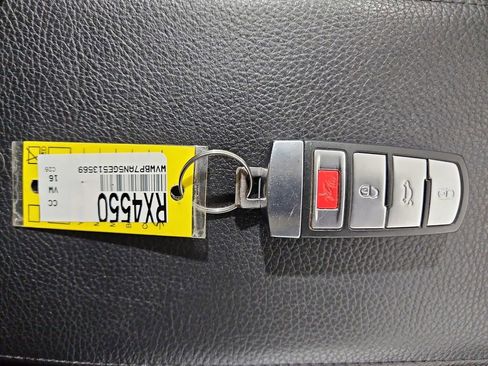 Used 2016 Volkswagen CC R-Line image 29