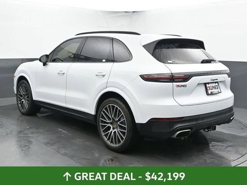 Used 2022 Porsche Cayenne image 9