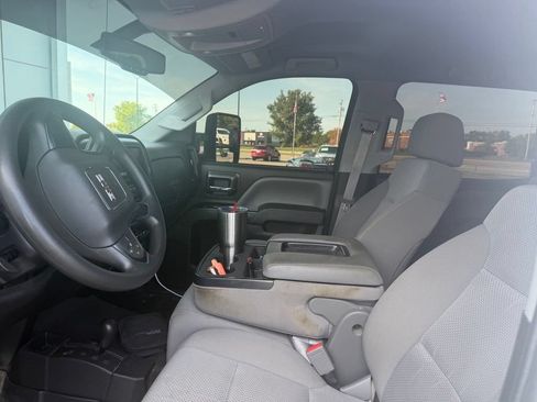Used 2015 GMC Sierra 2500 4x4 Crew Cab w/ Sierra Convenience Package image 5