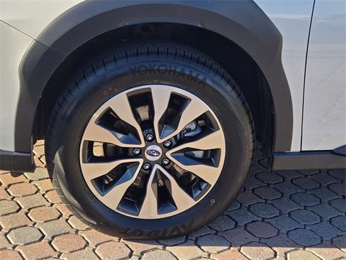 Used 2023 Subaru Outback Limited image 11
