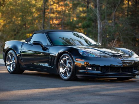 Used 2010 Chevrolet Corvette Grand Sport w/ Preferred Equipment Group image 23