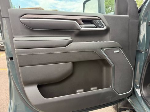 Used 2025 Chevrolet Silverado 3500 LTZ w/ LTZ Plus Package AWD/4WD image 16