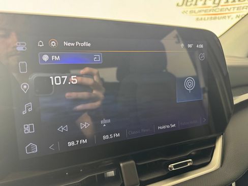 Used 2026 Chevrolet Equinox LT FWD image 16