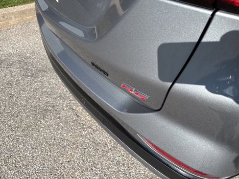 Used 2024 Chevrolet Equinox RS image 48