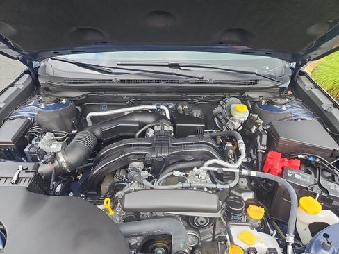 Certified 2025 Subaru Outback Premium AWD/4WD image 30