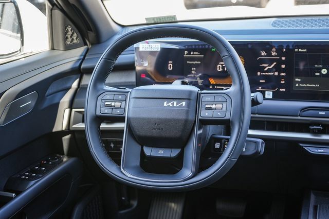 Used 2027 Kia Telluride LX FWD image 8