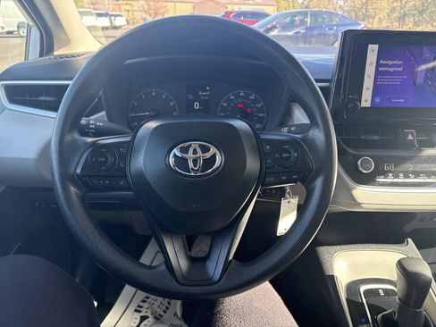 Used 2024 Toyota Corolla LE image 21
