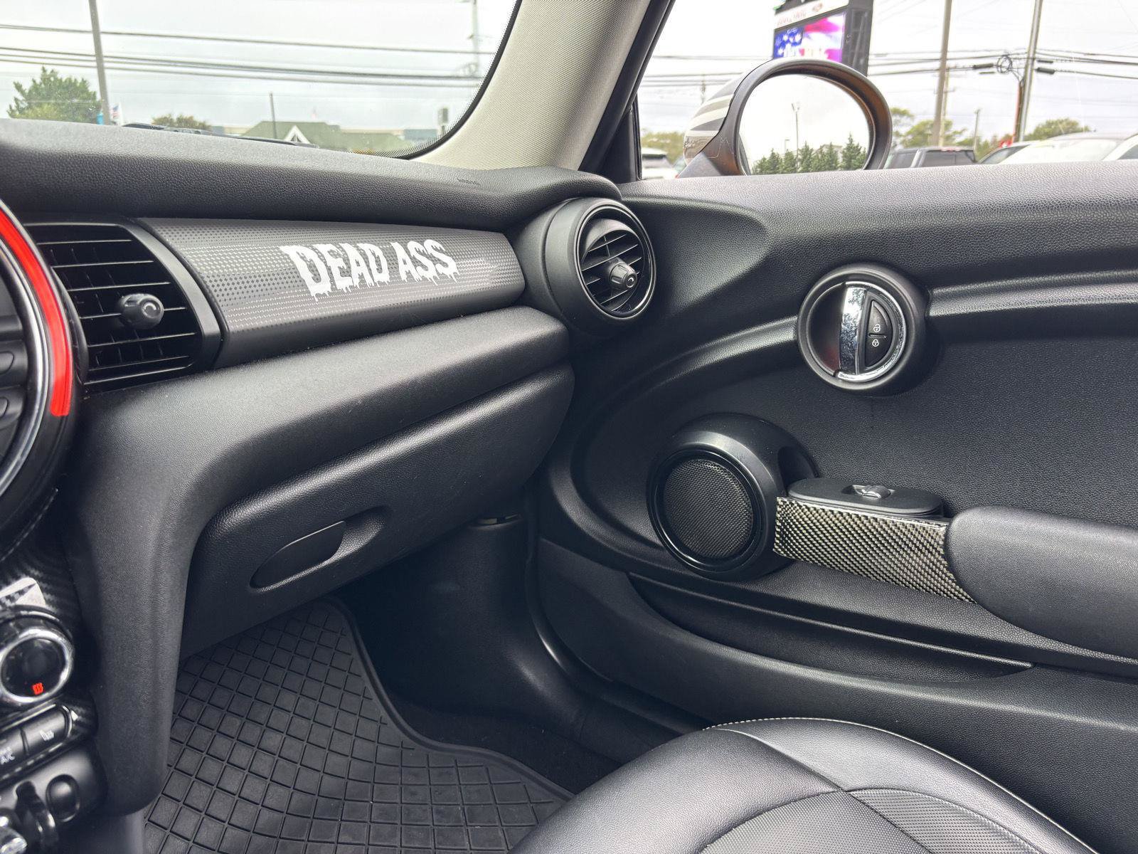 Used 2016 MINI Cooper 2-Door Hardtop FWD image 18