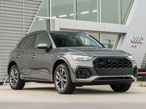 Certified 2024 Audi Q5 2.0T Premium AWD/4WD image 1